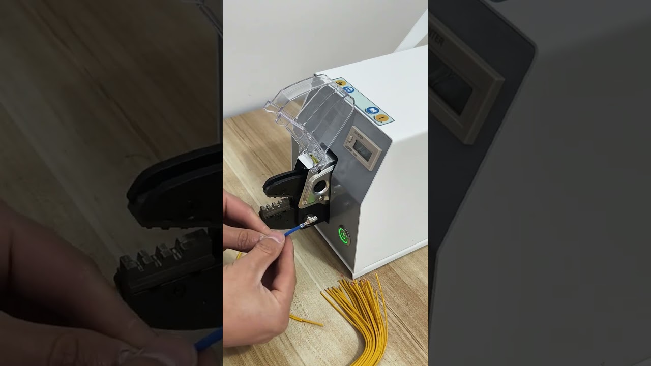 Versatile Terminal Crimping Machine for Multiple Terminal Types