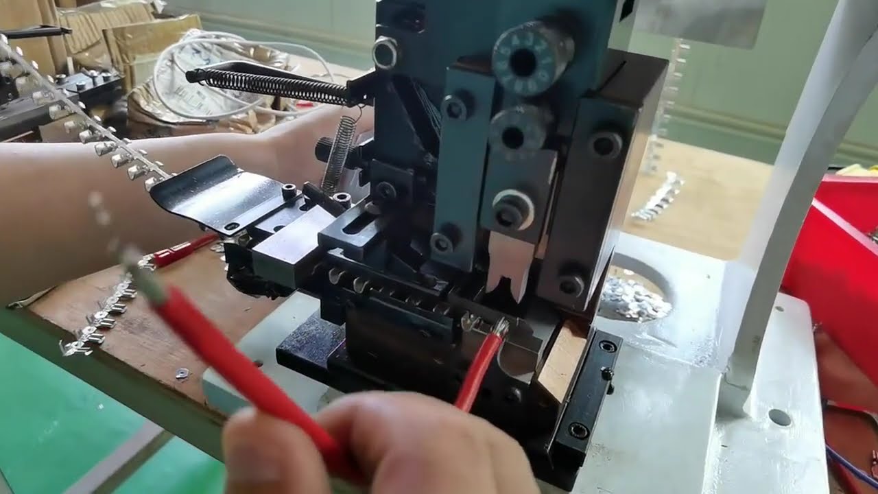 2T Terminal Crimping Machine with Horizontal Mold Equipment