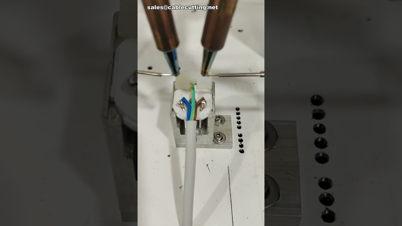 Dual-Gun Soldering Machine for National Standard Plug Tinning and Exposed Wire Covers