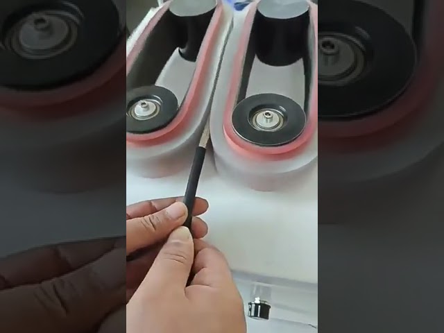 Metal Clad Cable Shielded Wire Brushing & Dispersing Machine with Tracked Nylon-Copper Wire Ball Brushes