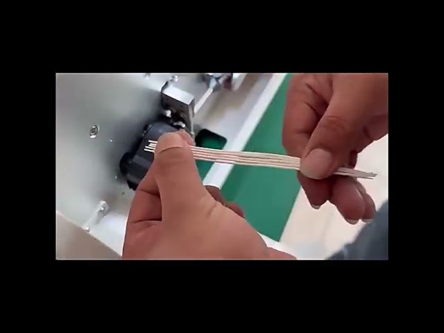 High-Speed Automatic Wire Stripping Machine for 10mm² Electric Copper Cable Stripper Cutter