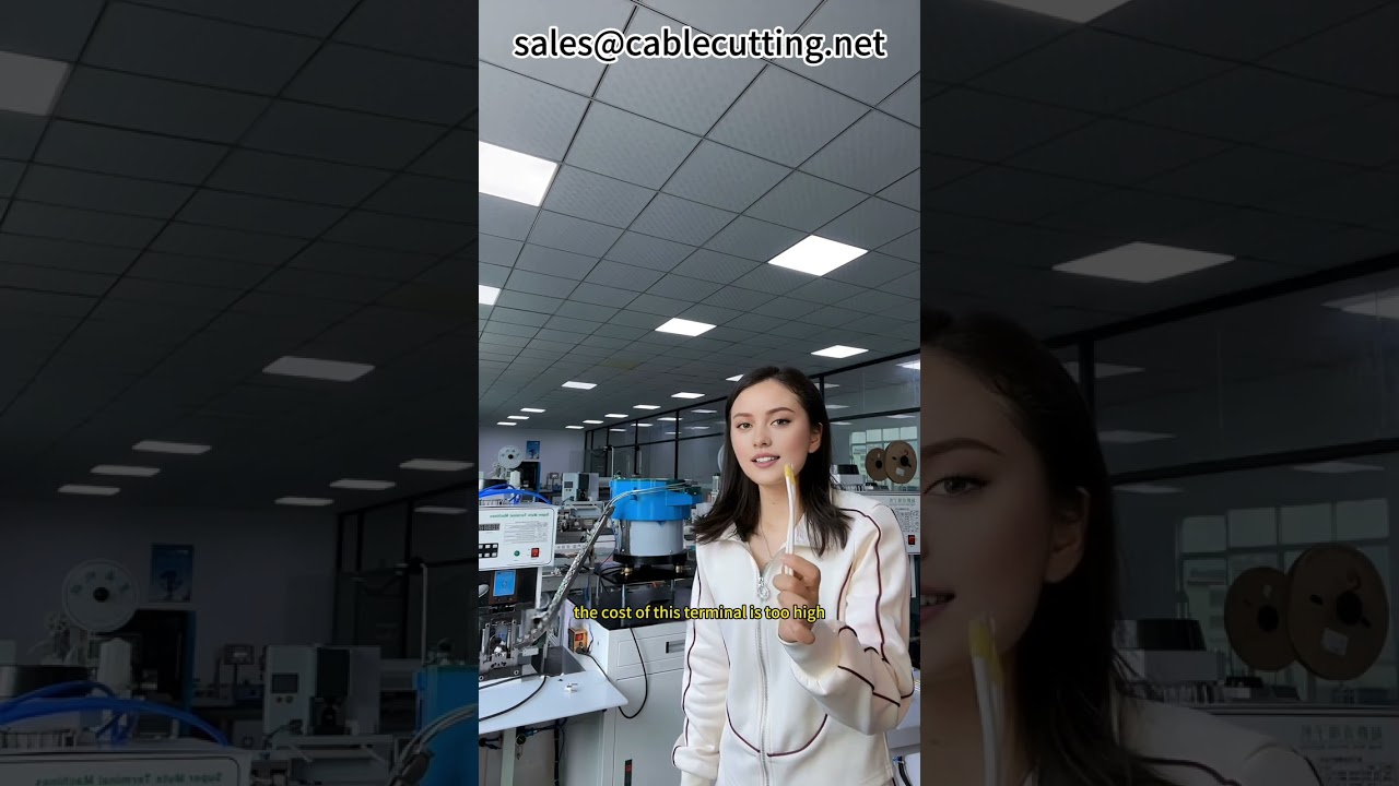 Multi-functional terminal crimping machine with vibrating material tray