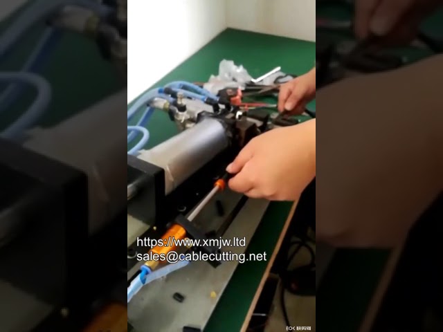 Pneumatic Sheathed Cable Stripping Machine